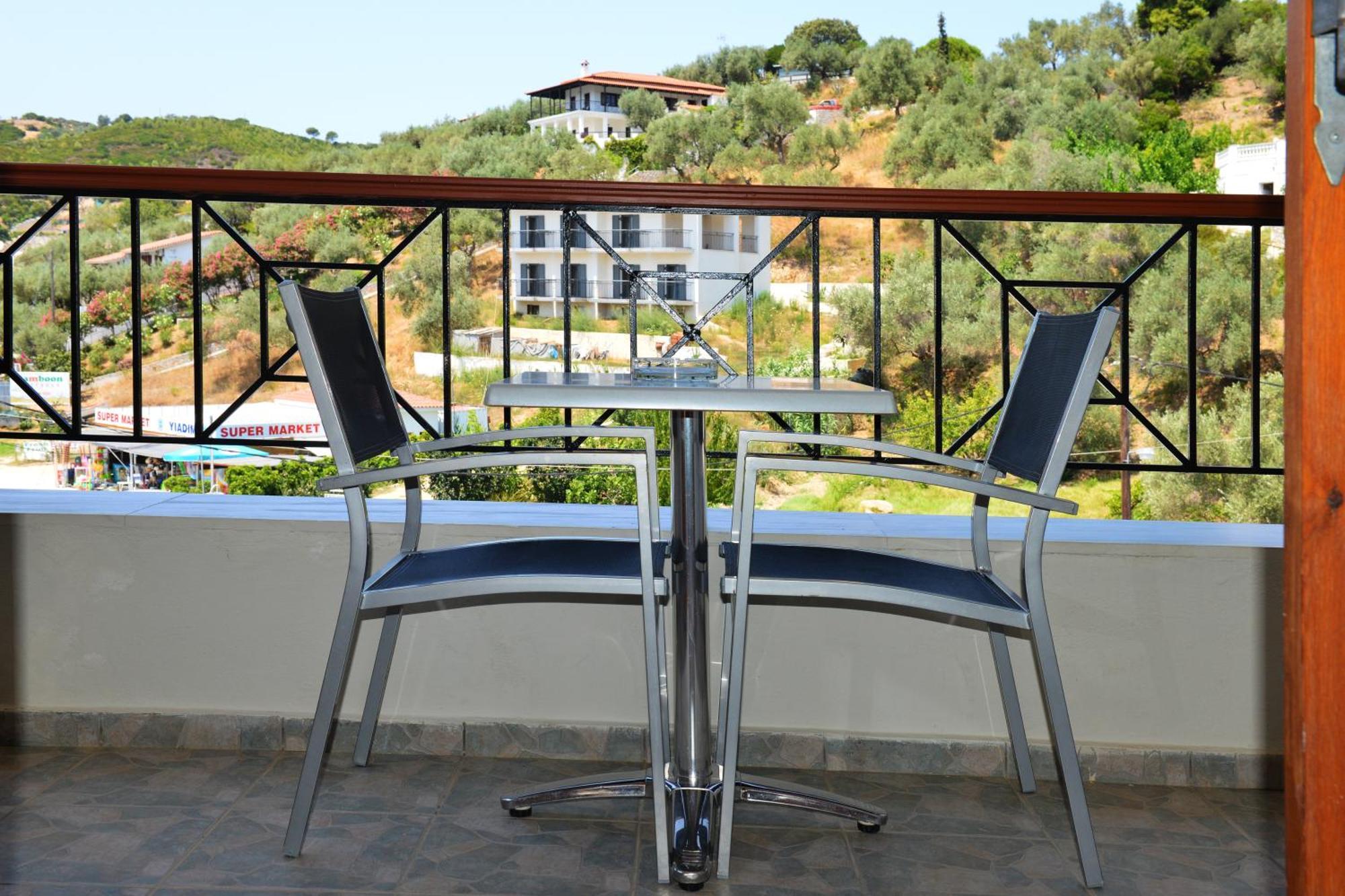 Hotel Marina Kolios Exteriör bild