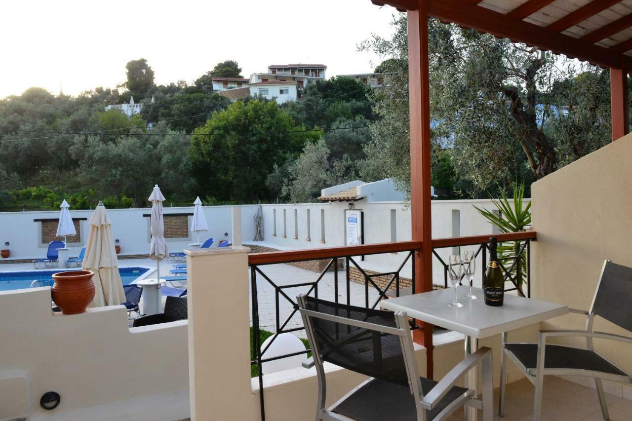 Hotel Marina Kolios Exteriör bild